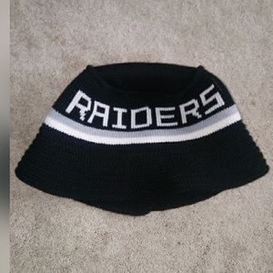 Mitchell and Ness Raiders Knitted Hat
